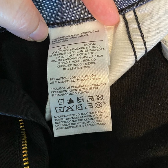 Levi Signature Pants - Picture 6 of 9